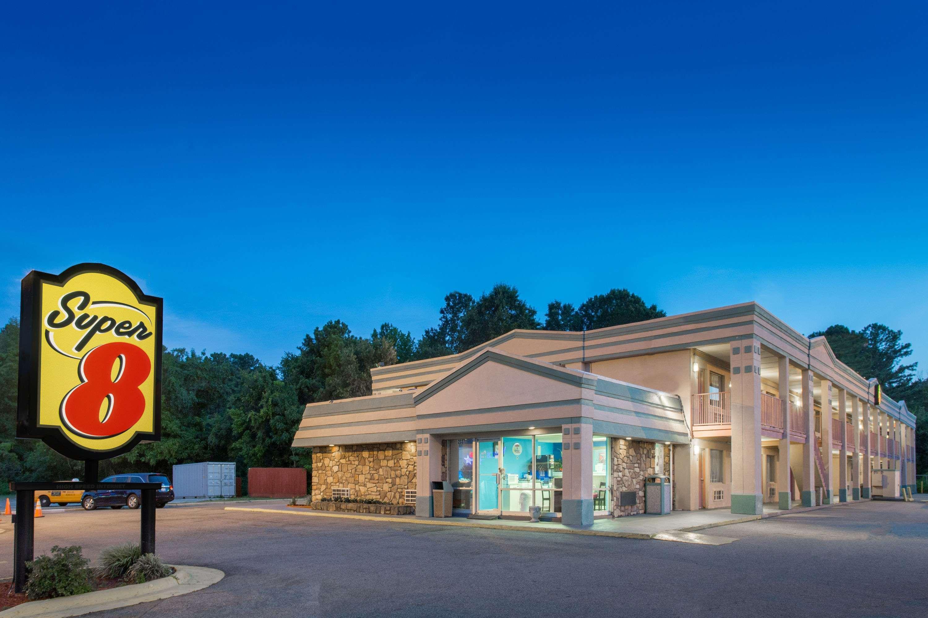 Super 8 By Wyndham Durham/University Area Nc Buitenkant foto