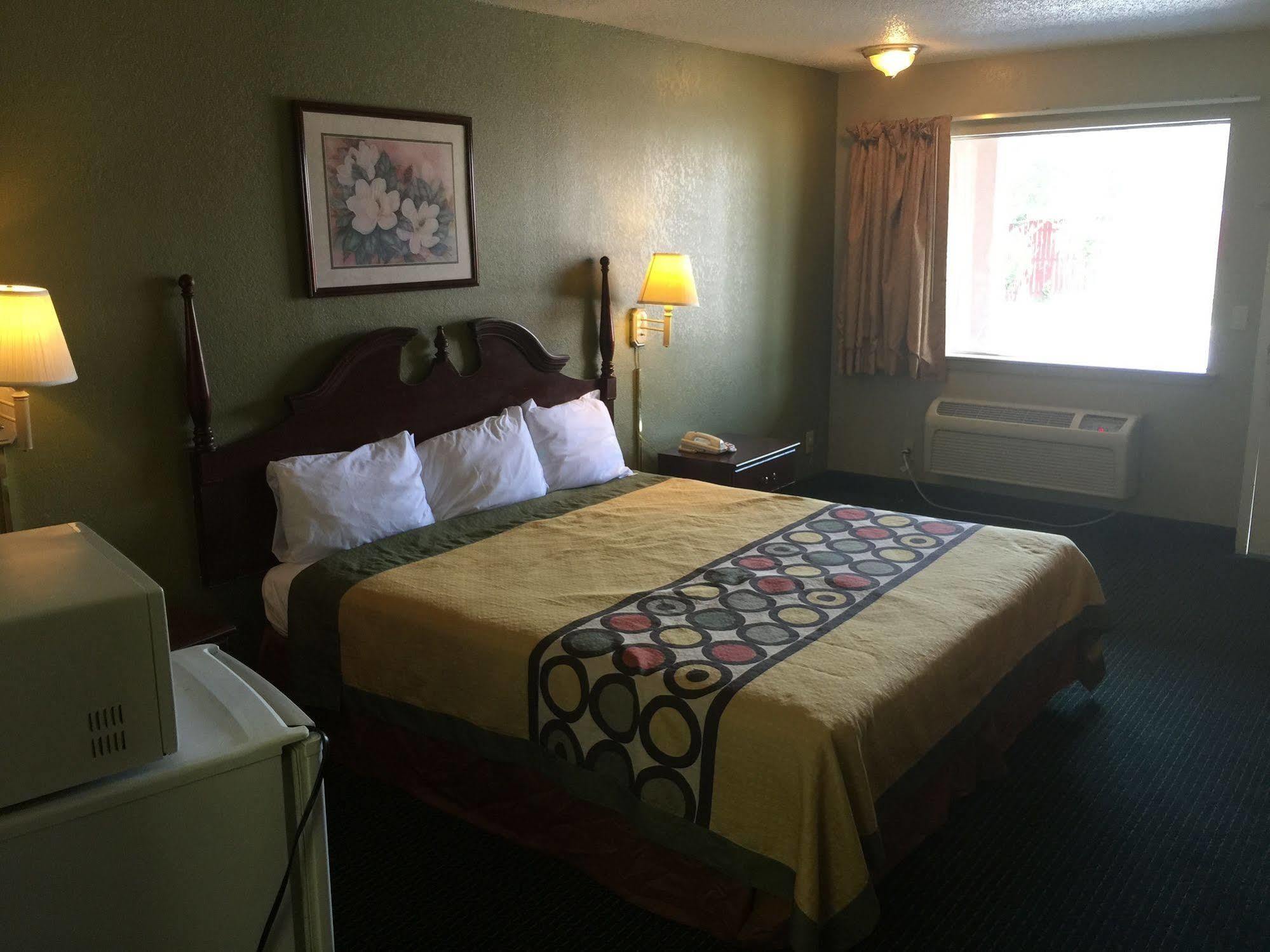 Super 8 By Wyndham Durham/University Area Nc Buitenkant foto